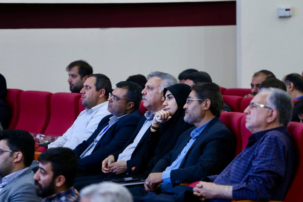 پوشش خبری همایش انرژی در روزنامه بشارت یزد